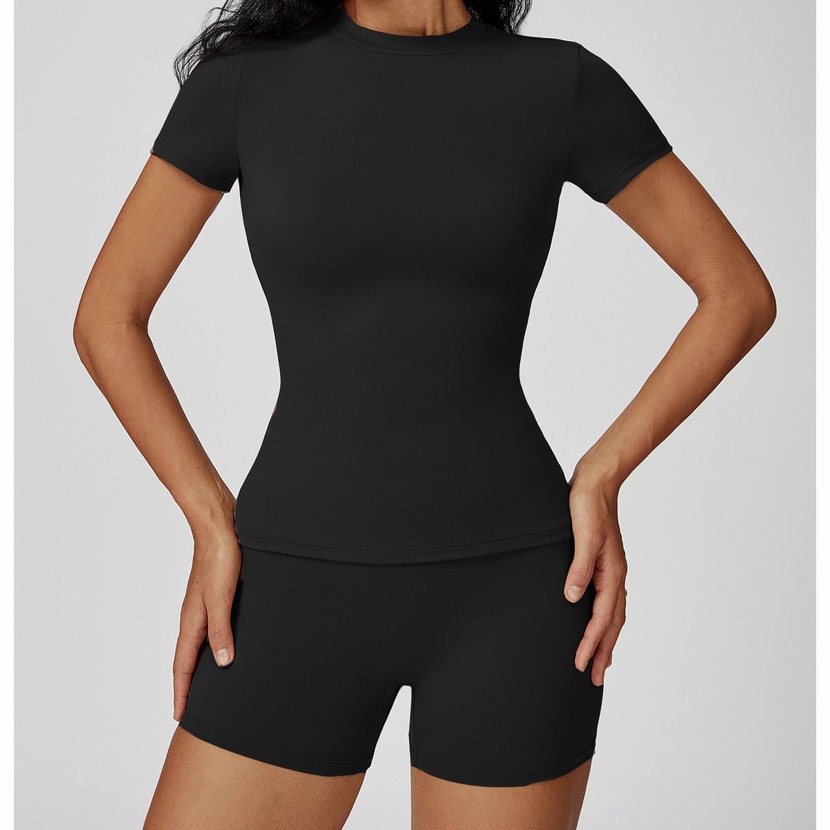Conjunto Esportivo Feminino 20 - Yoga & Fitness Classes By Niharika Zirakpur Reviews avaliação e preço